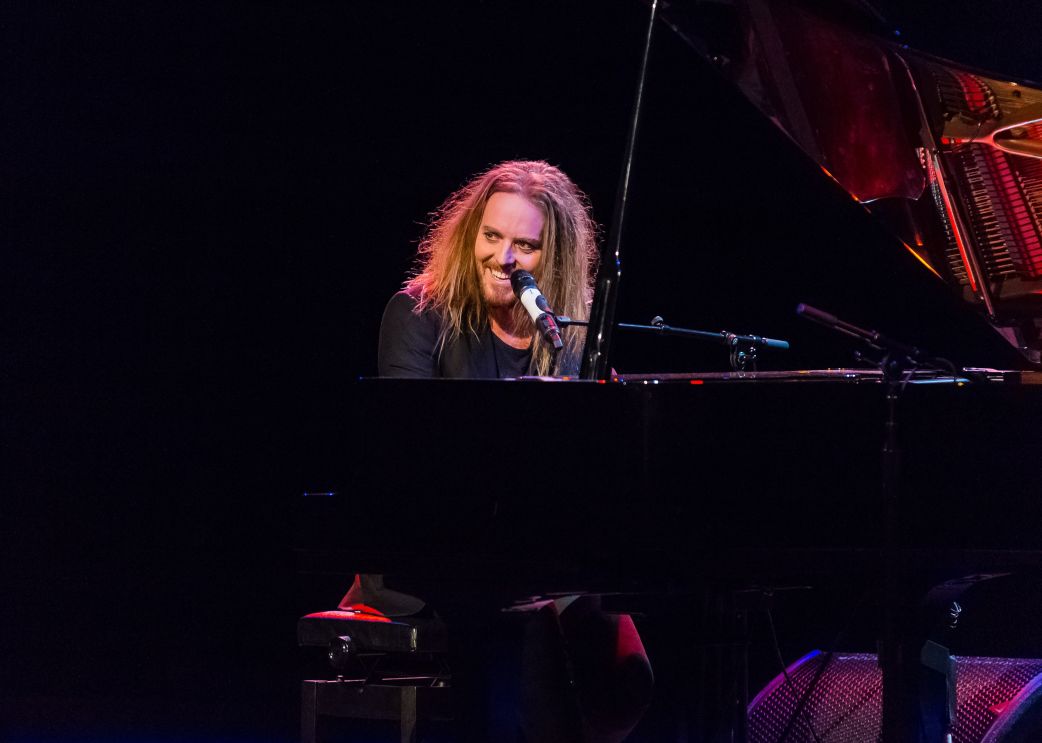 Tim Minchin at the piano